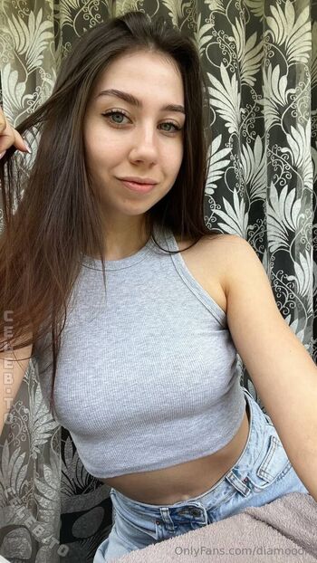 Full leaked Diamooon private photo
