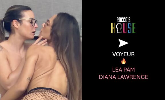 Full leaked Diana lawrence page private photo