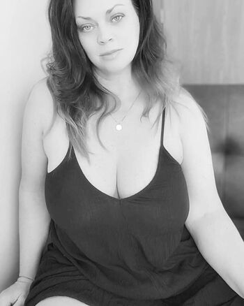 Full leaked Diane andrews private photo
