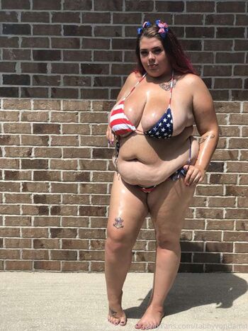 Full leaked Dick gobbler tabby private photo