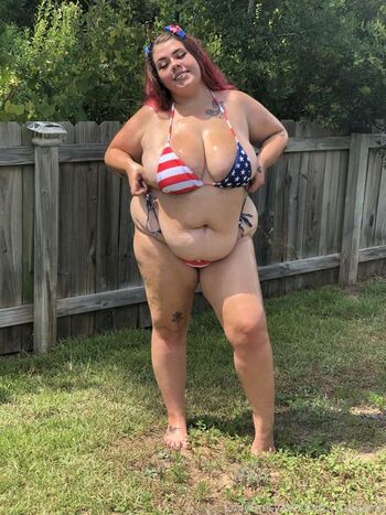 Full leaked Dick gobbler tabby private photo