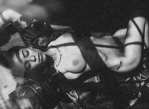 Full leaked Didem dinc private photo