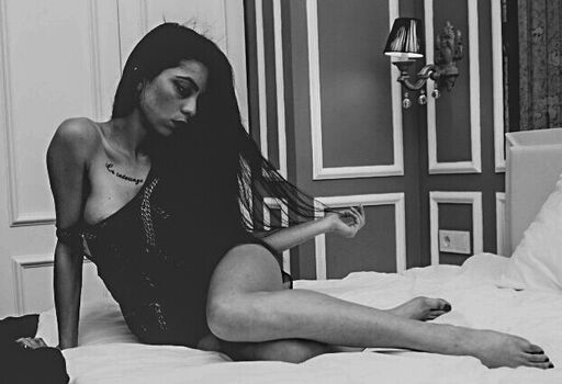 Full leaked Didem dinc private photo
