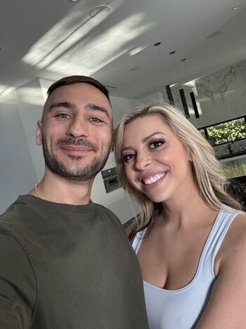 Full leaked Didshereallyomgg private photo