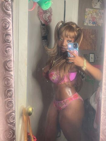 Full leaked Dijhera private photo