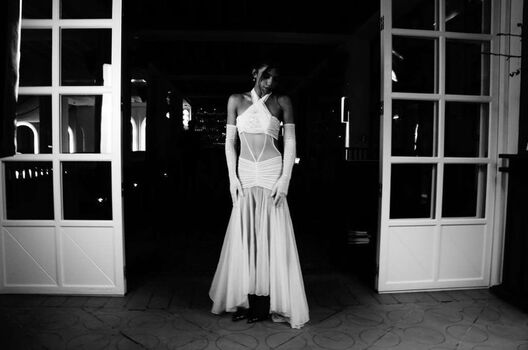 Full leaked Dior goodjohn private photo