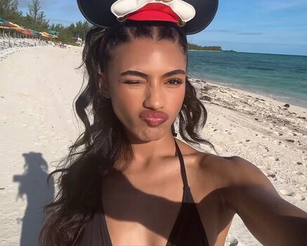 Full leaked Dior goodjohn private photo
