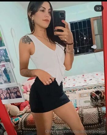 Full leaked Diosadeliranteee private photo
