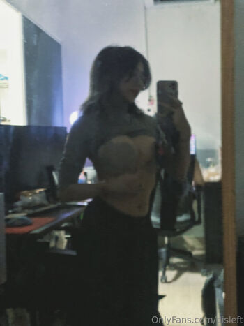 Full leaked Disleft private photo
