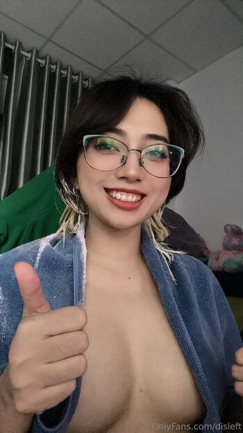 Full leaked Disleft private photo