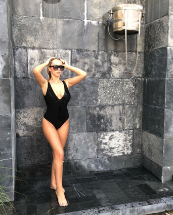 Full leaked Dita istrefi private photo