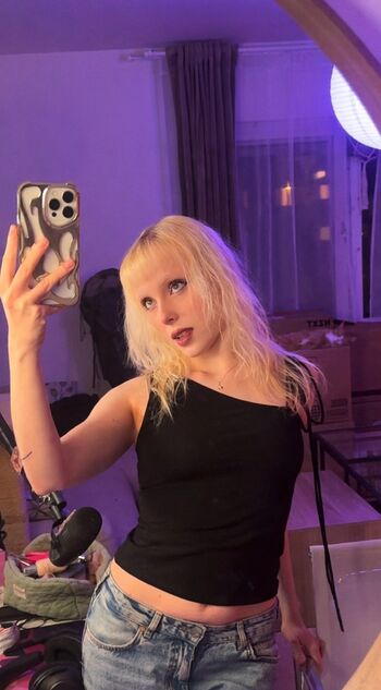 Full leaked Divvity private photo