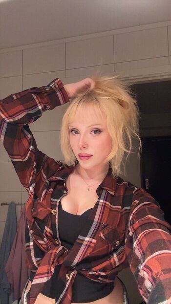 Full leaked Divvity private photo