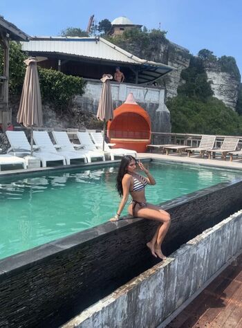 Full leaked Divya sashendran private photo