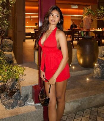 Full leaked Divya sashendran private photo