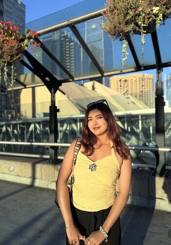Full leaked Divya sharma private photo
