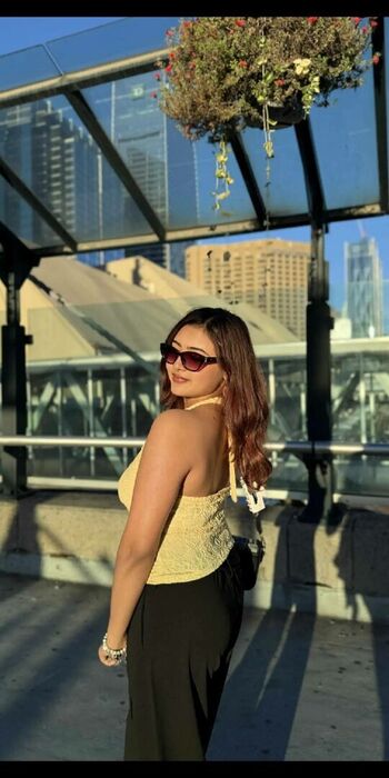 Full leaked Divya sharma private photo