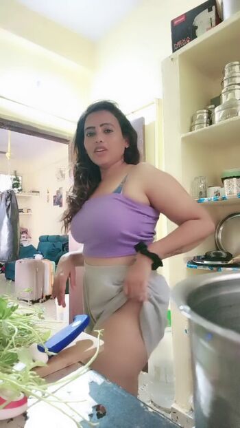 Full leaked Divya sri private photo