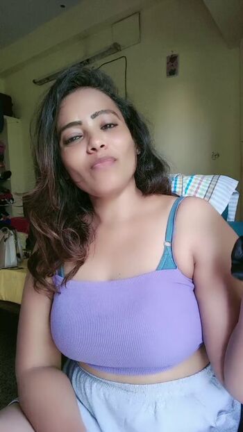 Full leaked Divya sri private photo