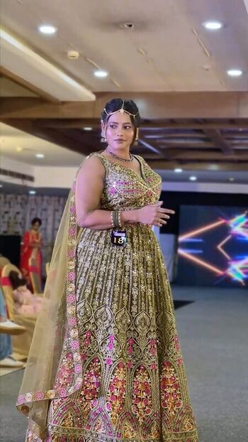 Full leaked Divya sri private photo