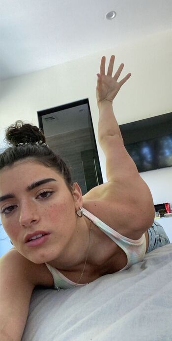 Full leaked Dixie d amelio private photo