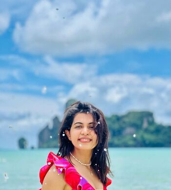 Full leaked Diya krishna private photo