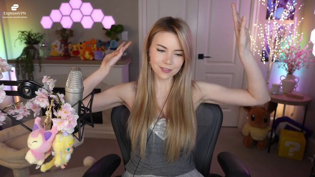 Full leaked Dizzykitten private photo