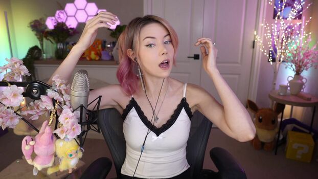 Full leaked Dizzykitten private photo