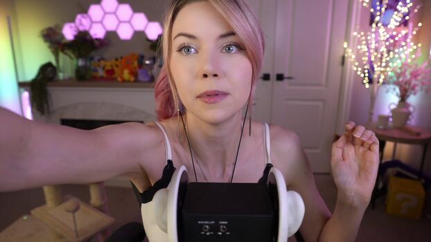 Full leaked Dizzykitten private photo