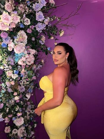 Full leaked Dj hannah b private photo