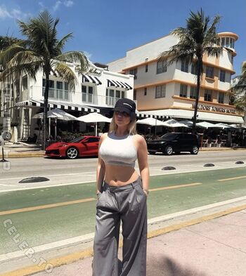 Full leaked Dj mandy private photo