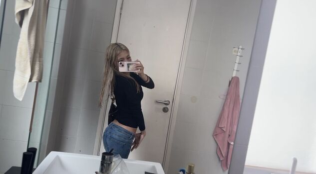Full leaked Djdsisnka private photo