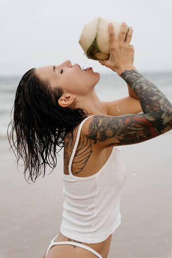 Full leaked Djnayamay private photo