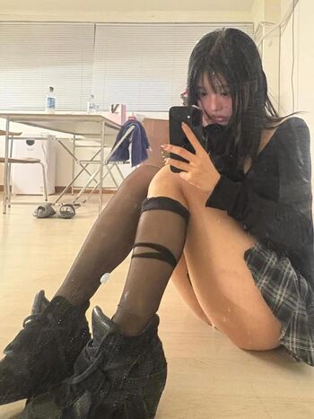 Full leaked Dlwlgpp private photo