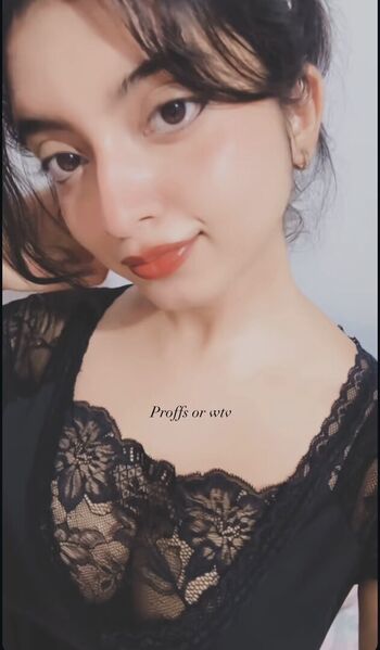 Full leaked Doctor amrita private photo