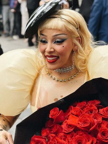 Full leaked Doja cat private photo