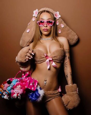 Full leaked Doja cat  page private photo