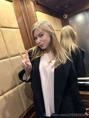 Full leaked Dolierina private photo