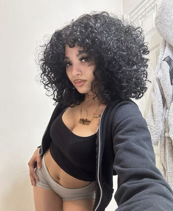 Full leaked Dollbbyshy private photo