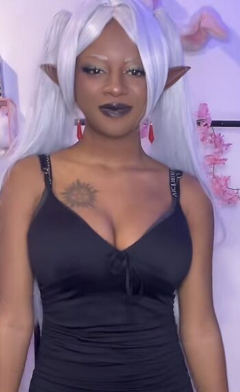 Dollstrawberry