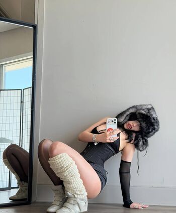 Full leaked Domymommi private photo