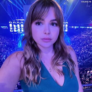 Full leaked Donacsgo page private photo