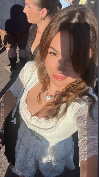 Full leaked Donaspock private photo