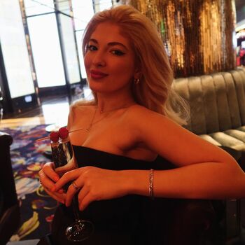 Full leaked Donya dadrasan private photo