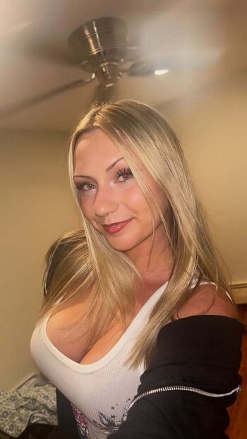 Full leaked Dorixoxo private photo