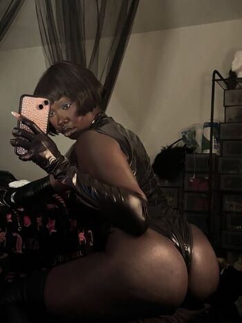 Full leaked Doshadeng private photo