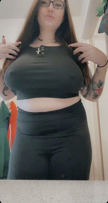Full leaked Doubleddaisyyy private photo