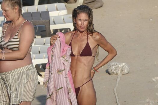 Full leaked Doutzen kroes private photo