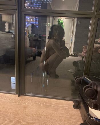 Full leaked Dove cam private photo