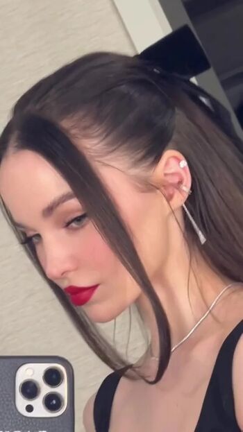 Full leaked Dove cameron page private photo